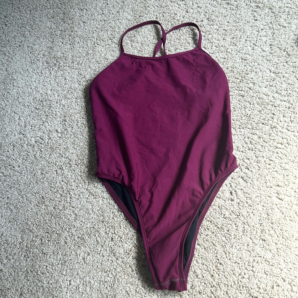 JOLYN SIZE 32 one piece